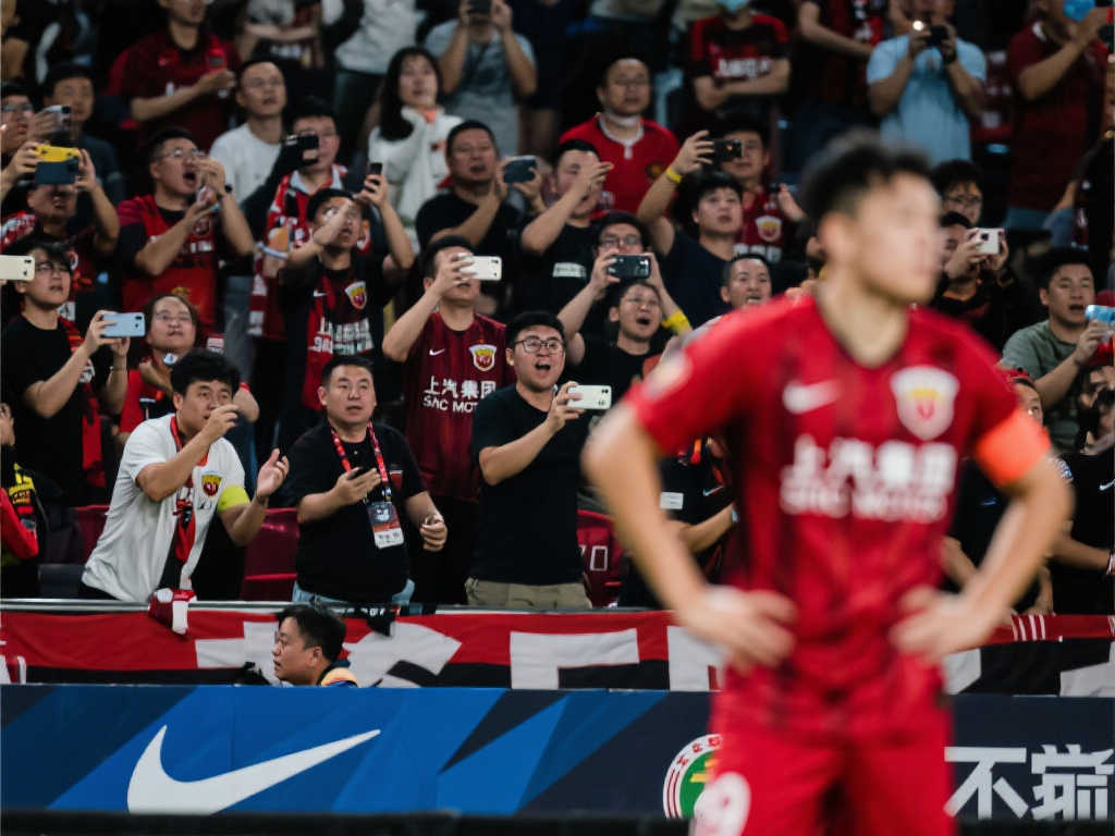 欧冠2连胜！皇马5-1萨尔茨堡 巴西双子星双响姆.